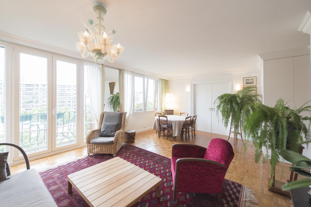 Veeve - Apartment Near Pont De Grenelle Paris Exteriör bild