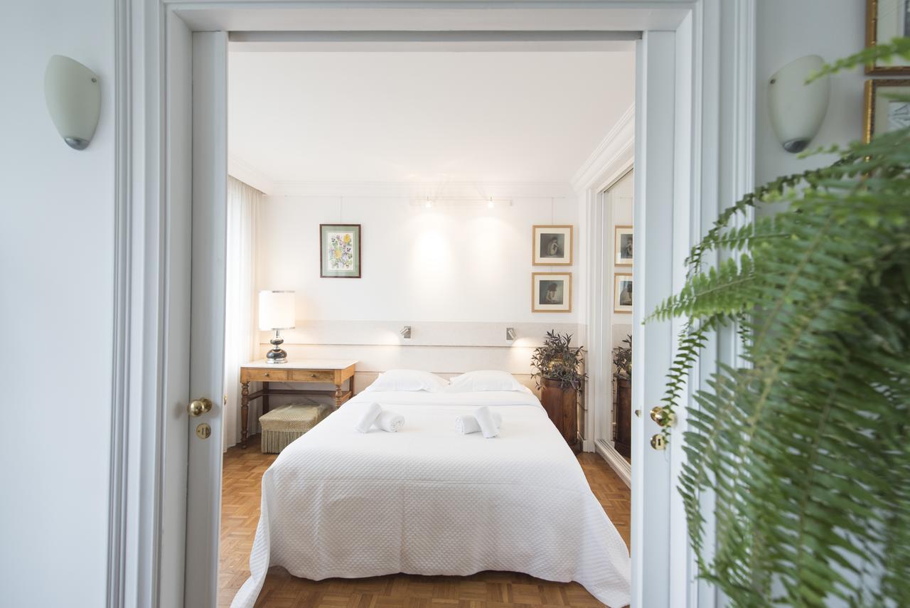 Veeve - Apartment Near Pont De Grenelle Paris Exteriör bild